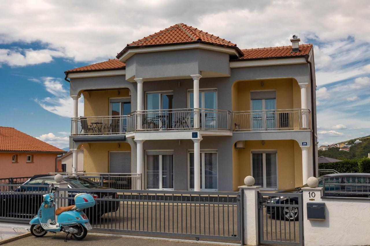 Apartmani Dea Crikvenica Εξωτερικό φωτογραφία