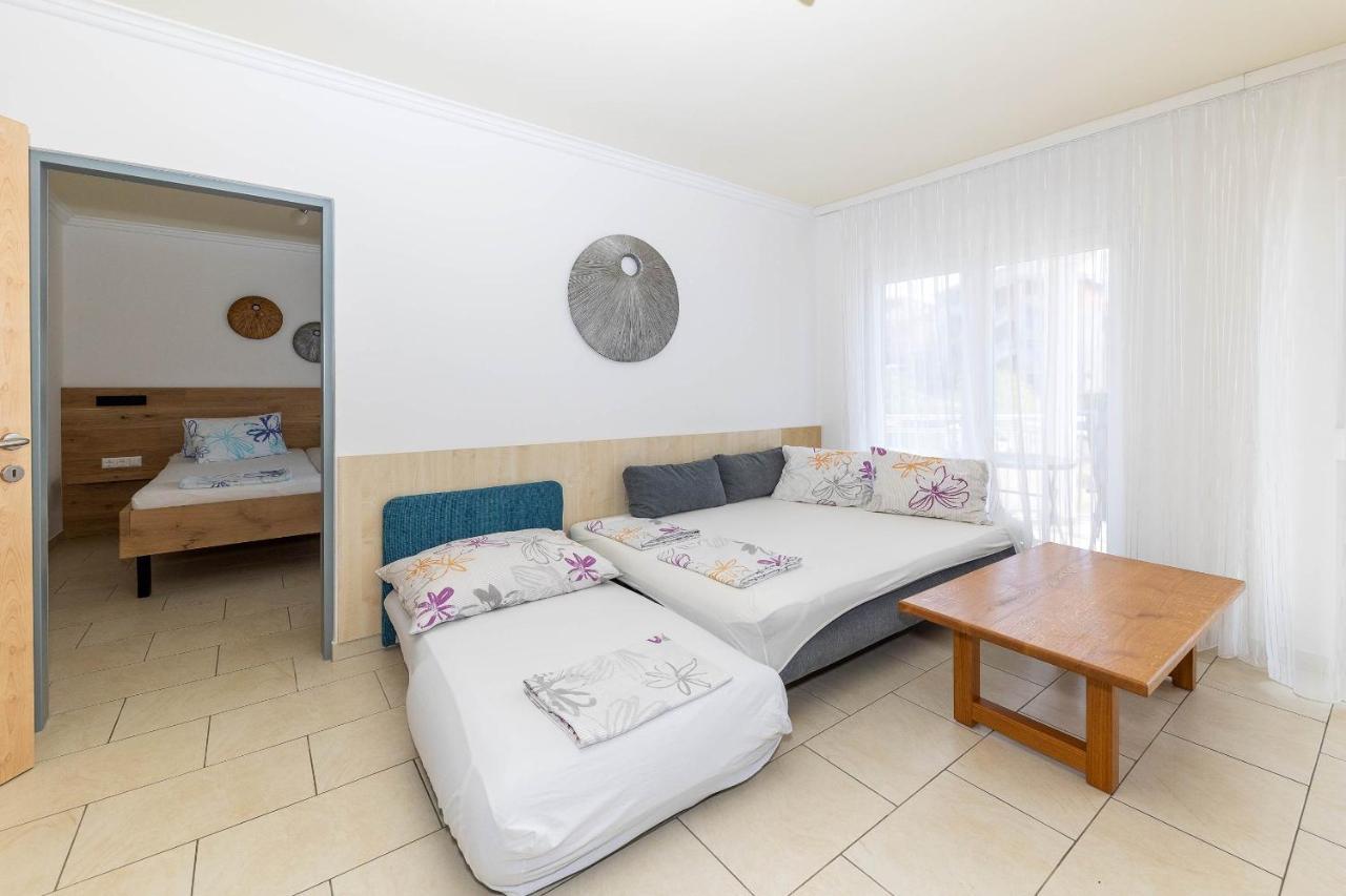 Apartmani Dea Crikvenica Εξωτερικό φωτογραφία
