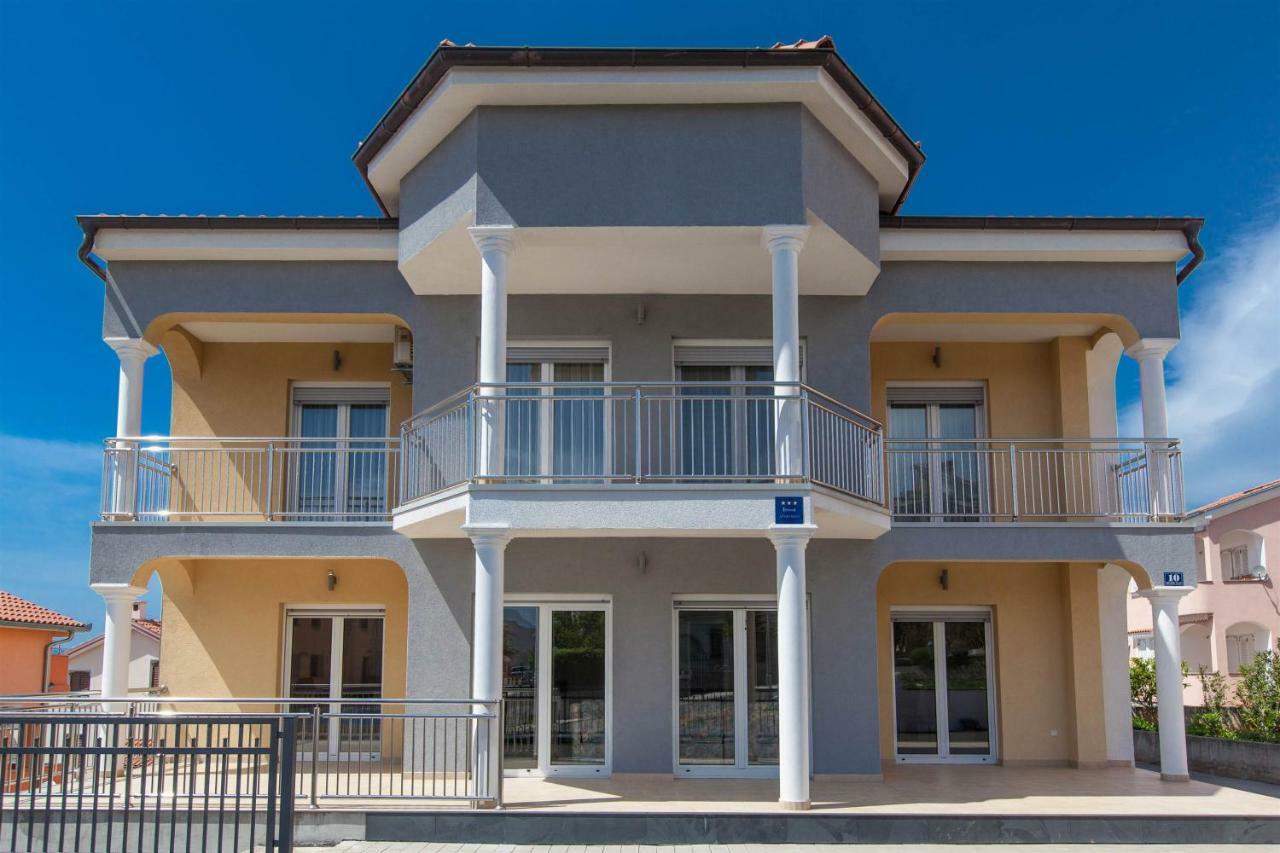 Apartmani Dea Crikvenica Εξωτερικό φωτογραφία