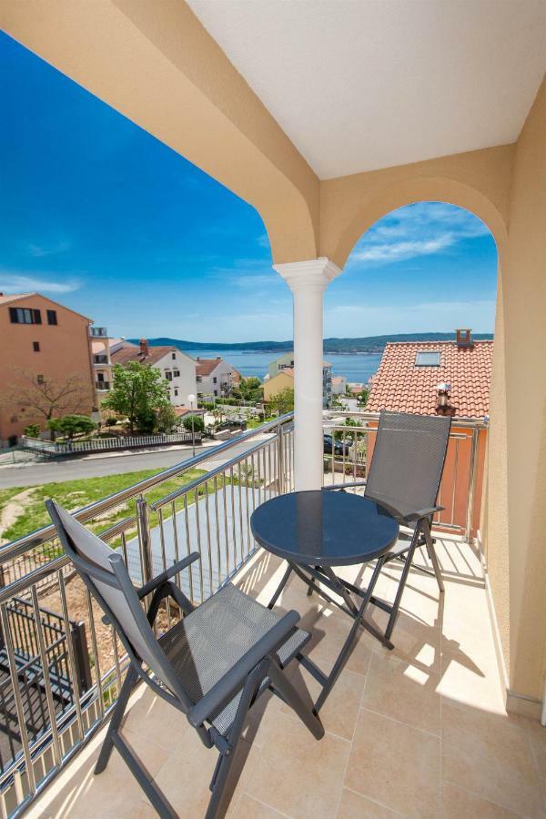 Apartmani Dea Crikvenica Εξωτερικό φωτογραφία